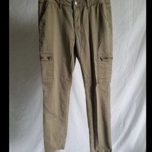 Signature Studio Cargo Pants